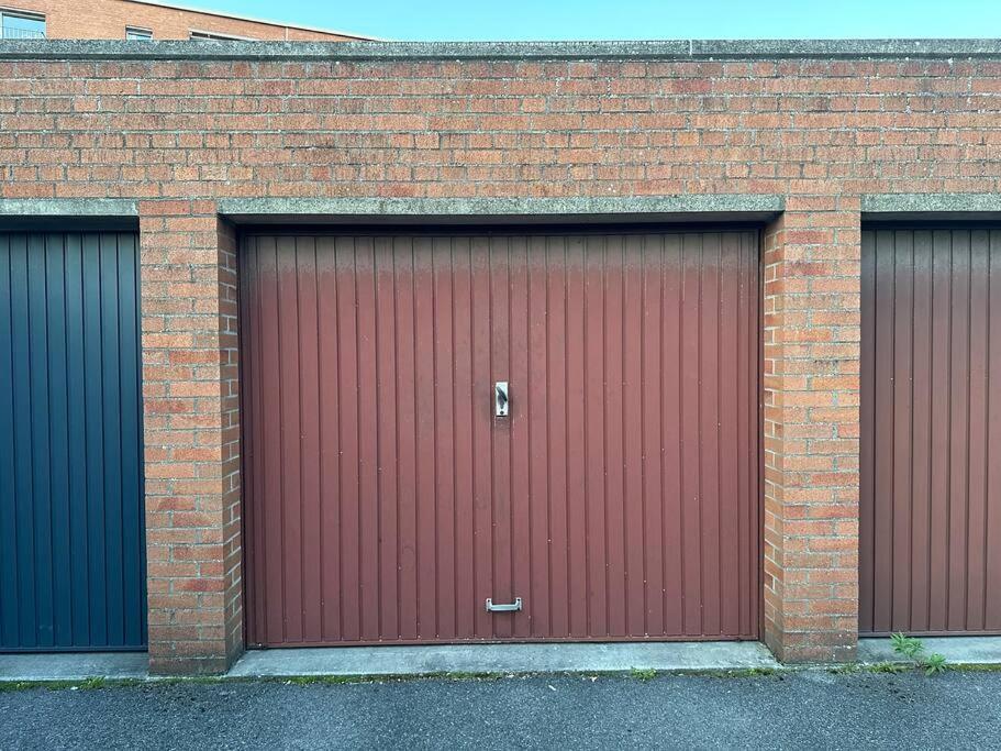 Lille Appart Cosy 68M2 Lumineux Avec Balcon - Garage Prive Luaran gambar