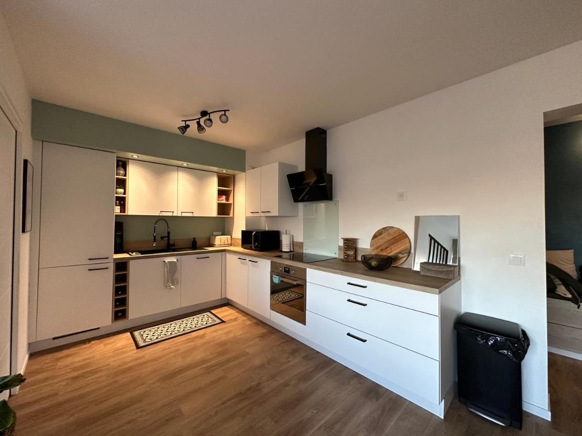 Lille Appart Cosy 68M2 Lumineux Avec Balcon - Garage Prive Luaran gambar