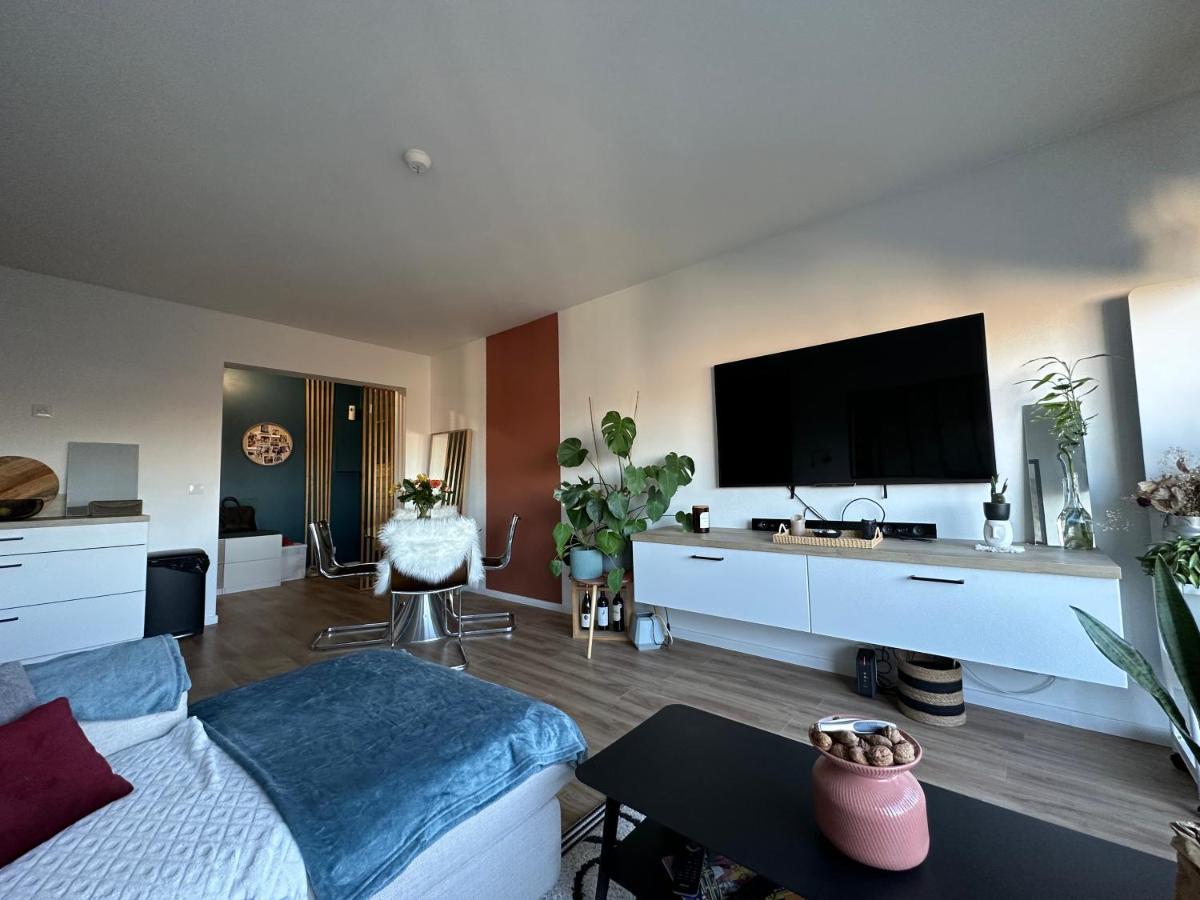 Lille Appart Cosy 68M2 Lumineux Avec Balcon - Garage Prive Luaran gambar